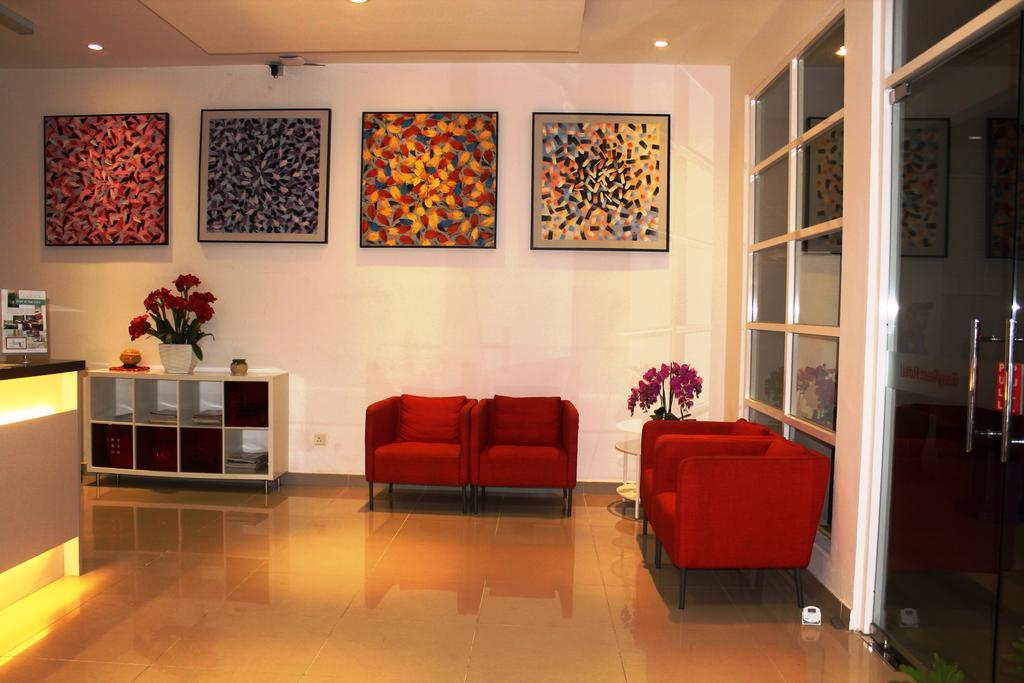 Easyrest Hotel Petaling Jaya Exterior photo